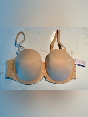 Plus Size Auden Lightly Lined Strapless Convertible Smooth T-Shirt Bra